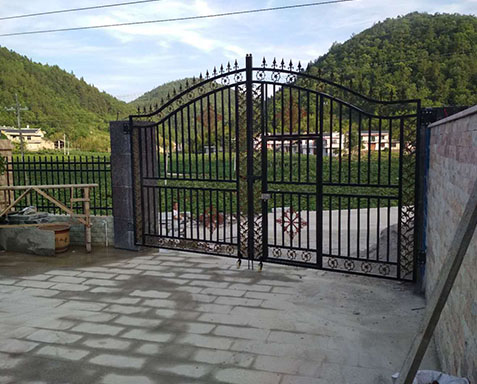安凱順鐵藝門9.jpg